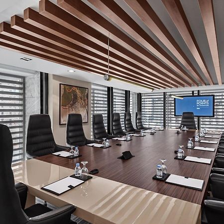 Four Points By Sheraton Doha Bagian luar foto