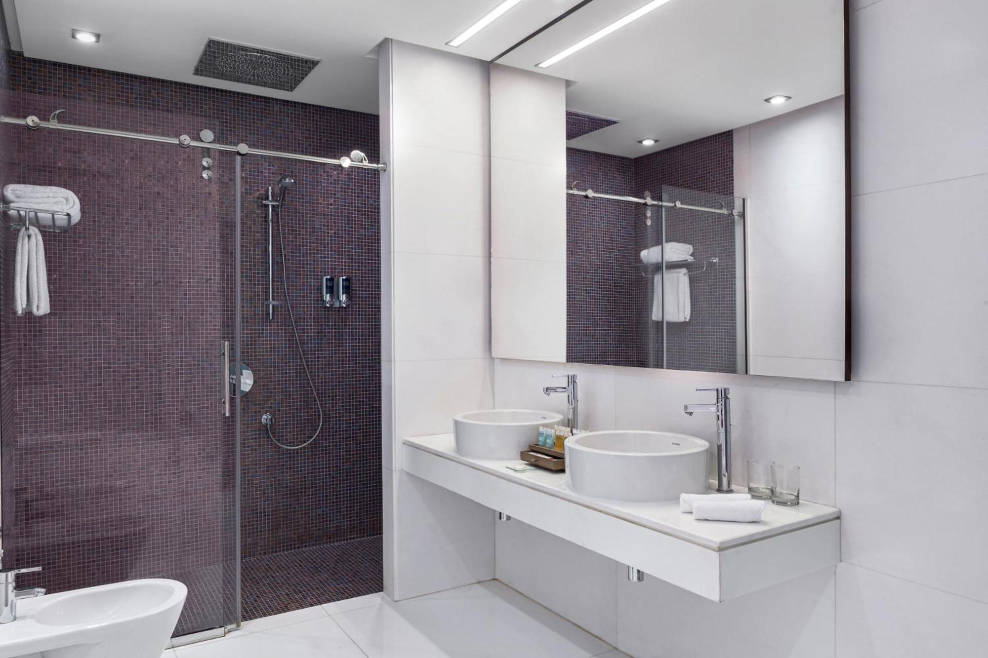 Four Points By Sheraton Doha Bagian luar foto
